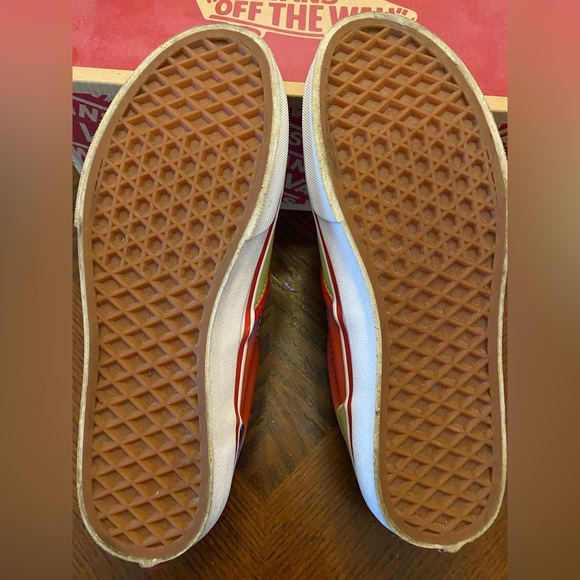 Rainbow Vans SZ 6 - Picture 2 of 2